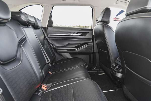 2022 GWM H6 Ultra B01