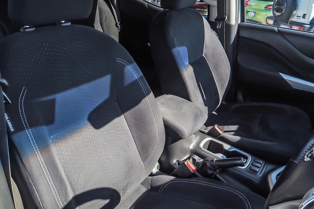 2016 Nissan Navara ST D23 Series 2 4X4