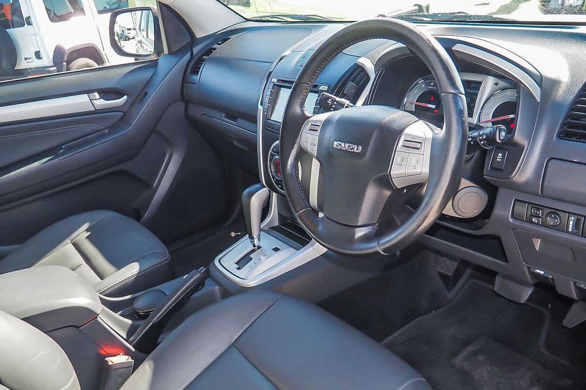 2015 Isuzu MU-X LS-T