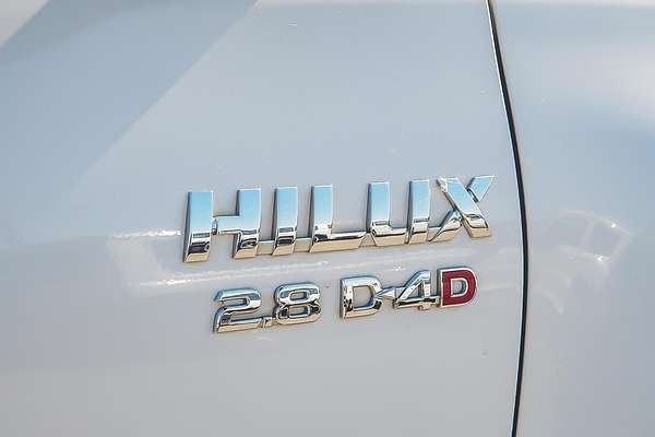 2020 Toyota Hilux SR5 GUN126R 4X4