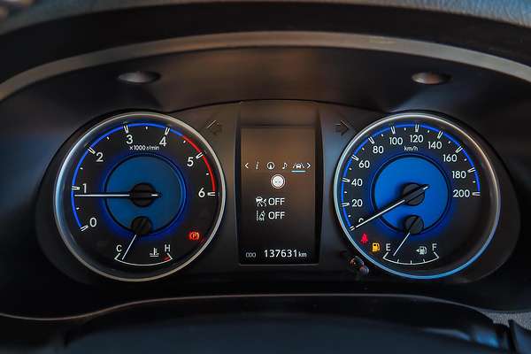 2020 Toyota Hilux SR5 GUN126R 4X4