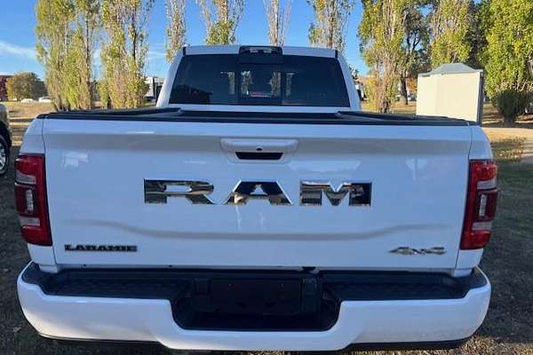 2024 RAM 2500 Laramie Rambox DJ 4X4