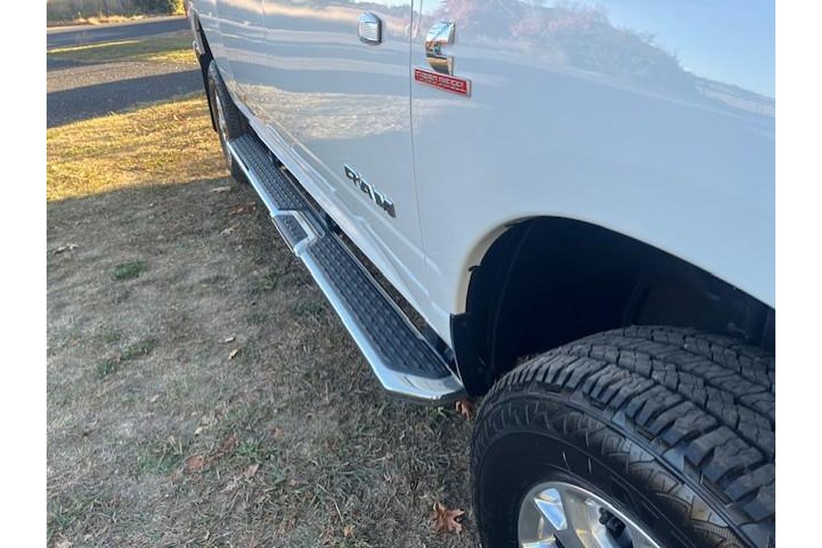 2024 RAM 2500 Laramie Rambox DJ 4X4