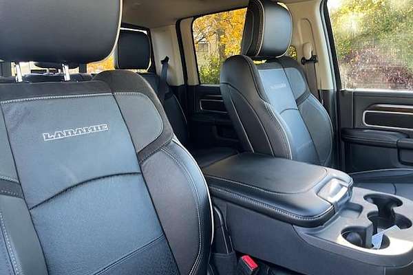2024 RAM 2500 Laramie Rambox DJ 4X4