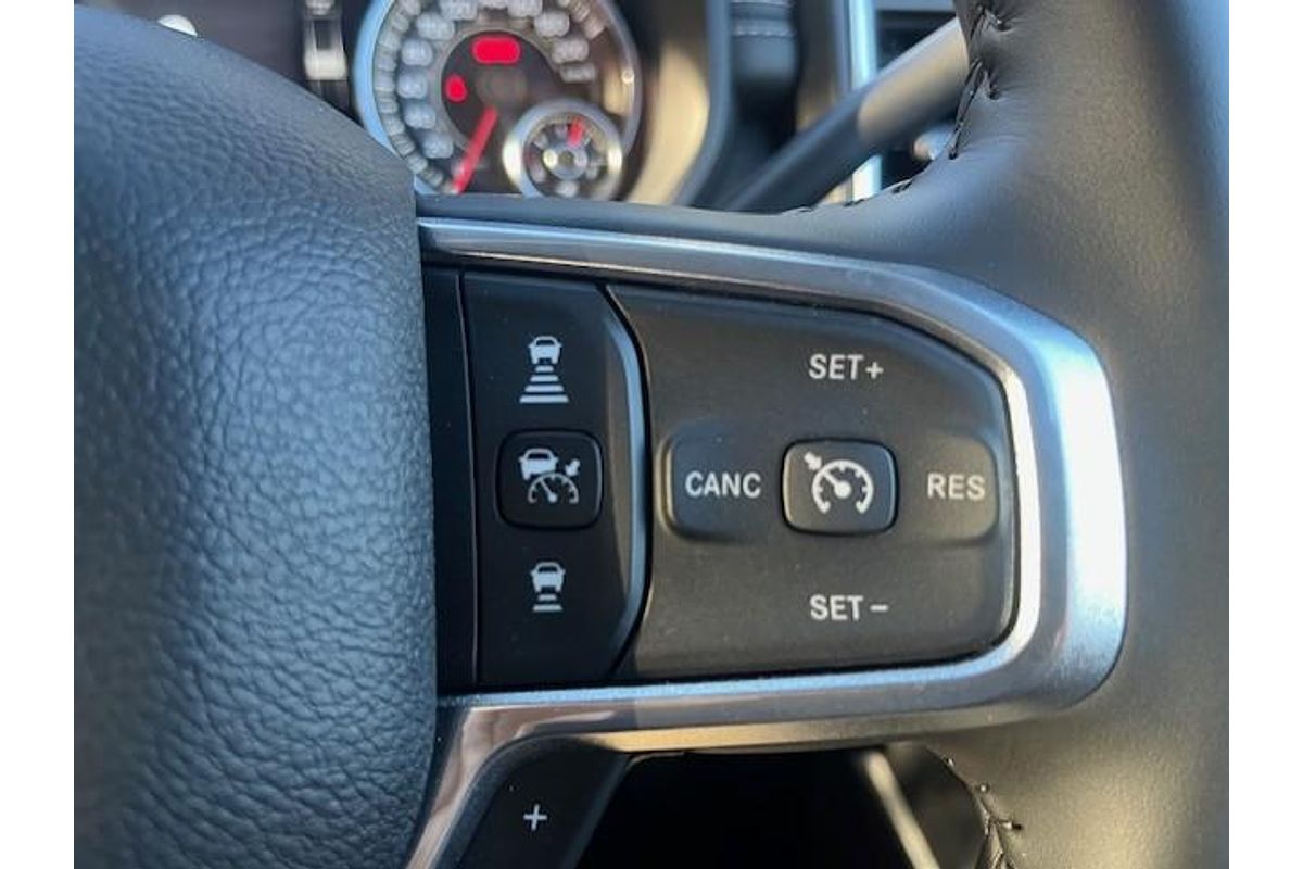 2024 RAM 2500 Laramie Rambox DJ 4X4