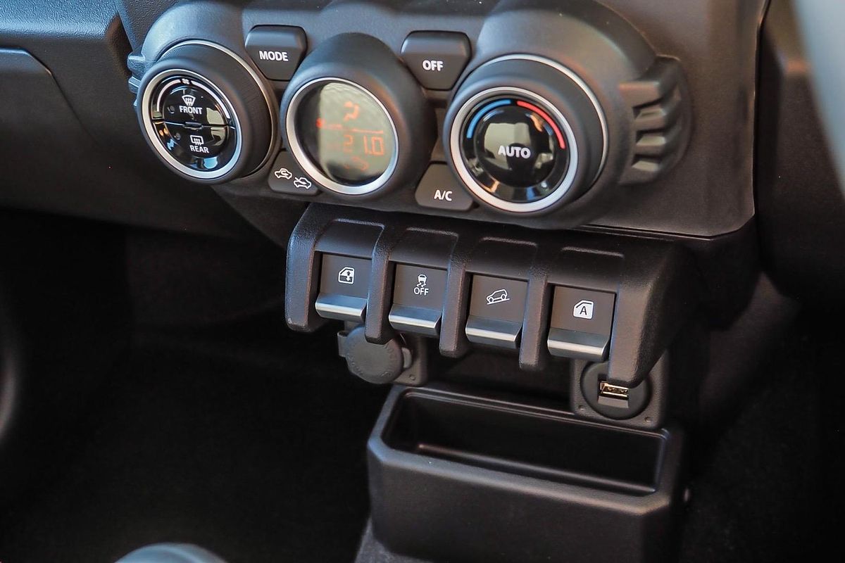 2024 Suzuki Jimny