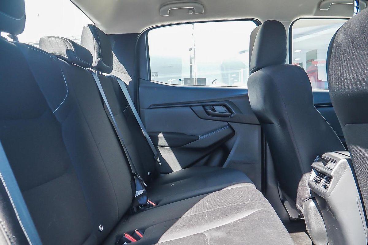 2024 Isuzu D-MAX SX 4X4