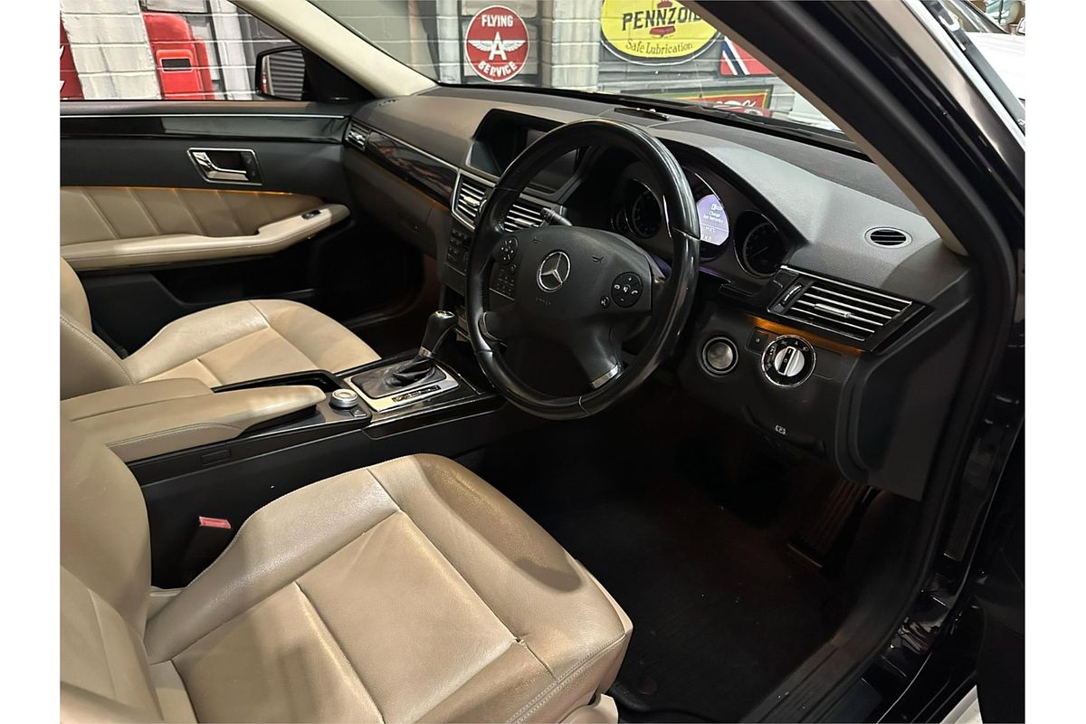 2010 Mercedes-Benz E-Class E250 CGI Avantgarde W212