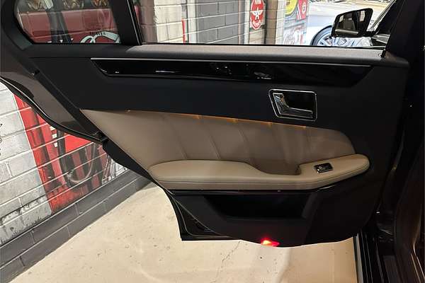 2010 Mercedes-Benz E-Class E250 CGI Avantgarde W212