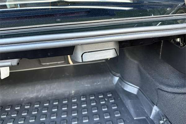 2010 Mercedes-Benz E-Class E250 CGI Avantgarde W212