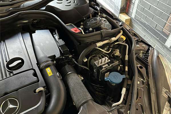 2010 Mercedes-Benz E-Class E250 CGI Avantgarde W212