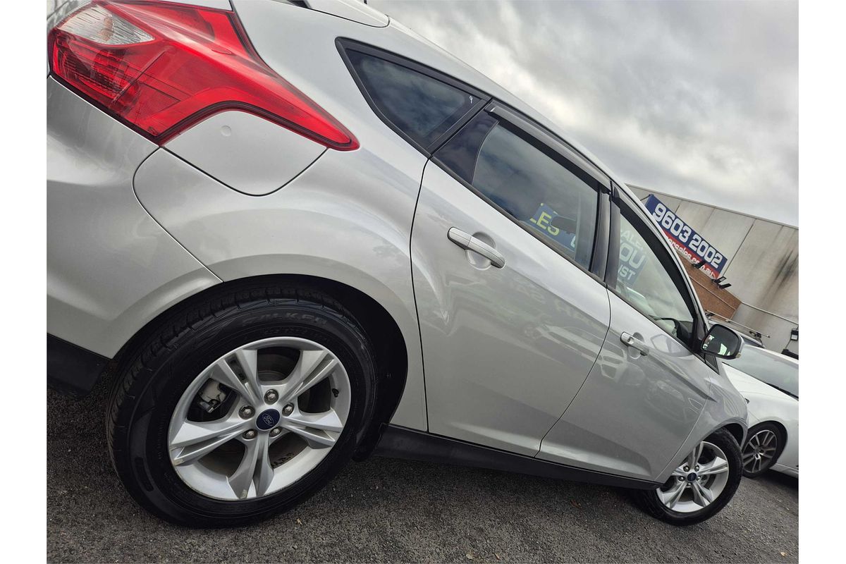 2013 Ford FOCUS TREND LW MK2