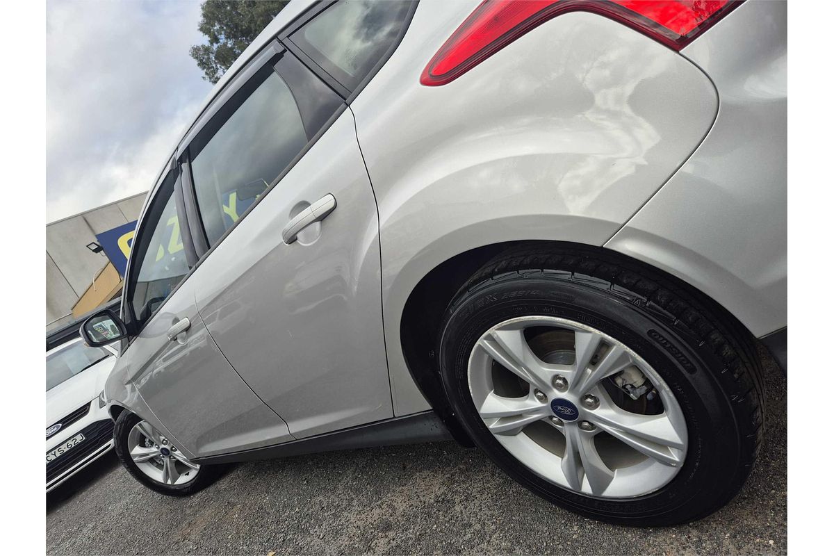 2013 Ford FOCUS TREND LW MK2