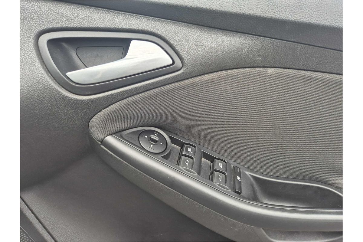 2013 Ford FOCUS TREND LW MK2