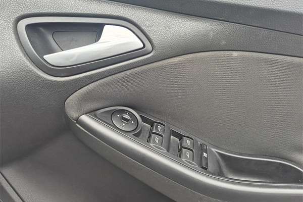 2013 Ford FOCUS TREND LW MK2
