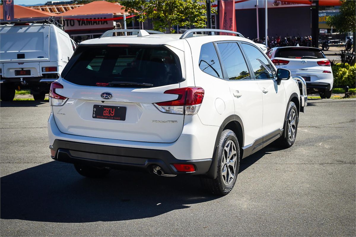 2020 Subaru Forester 2.5i S5