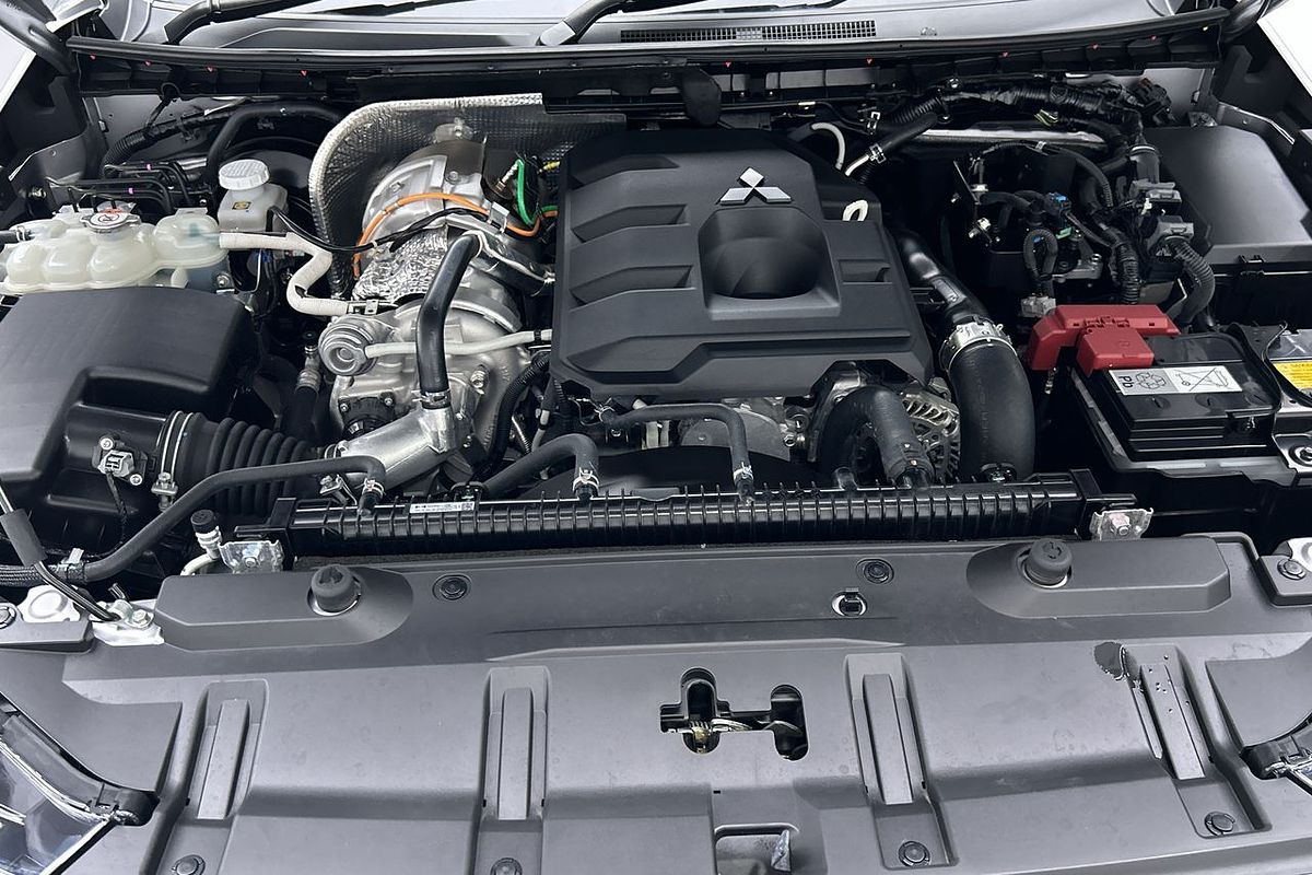 2024 Mitsubishi Triton GLS MV 4X4