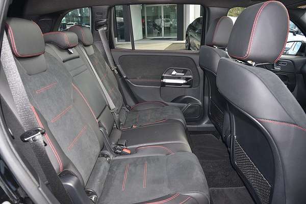 2024 Mercedes-Benz GLB-Class GLB200 X247
