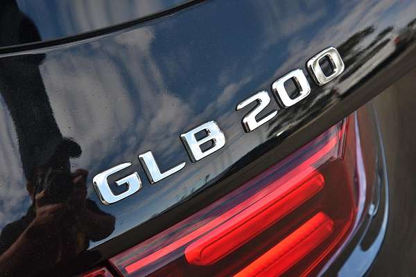 2024 Mercedes-Benz GLB-Class GLB200 X247