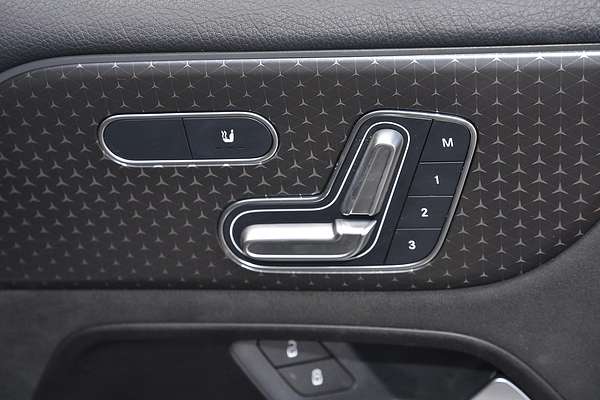 2024 Mercedes-Benz GLB-Class GLB200 X247