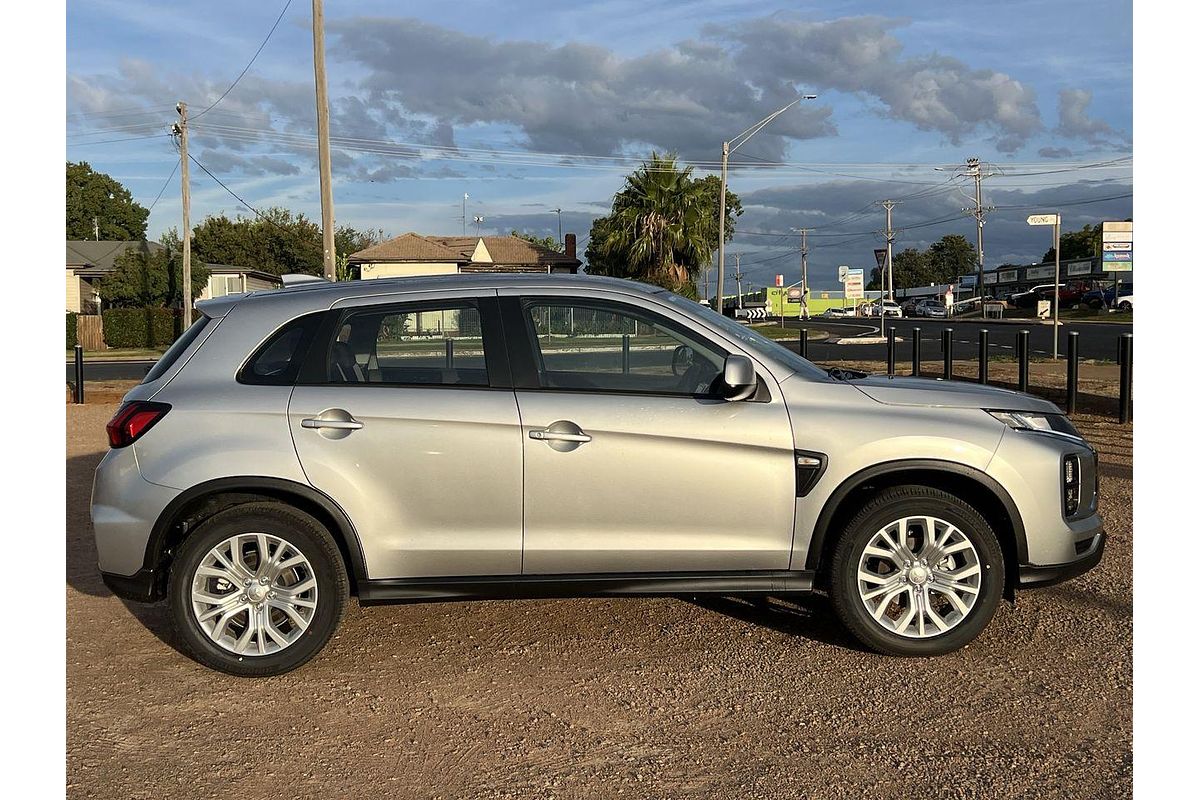 2024 Mitsubishi ASX ES XD