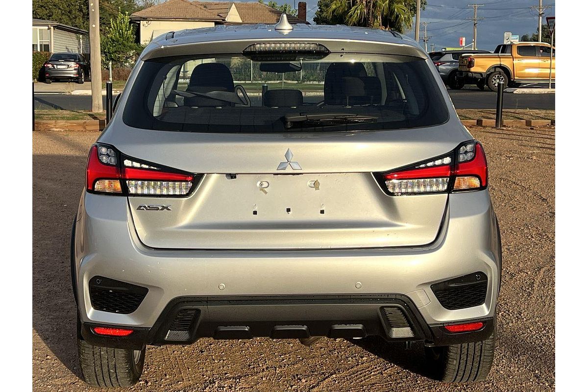 2024 Mitsubishi ASX ES XD