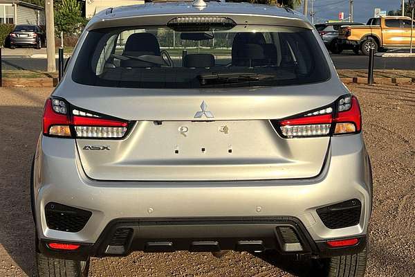 2024 Mitsubishi ASX ES XD