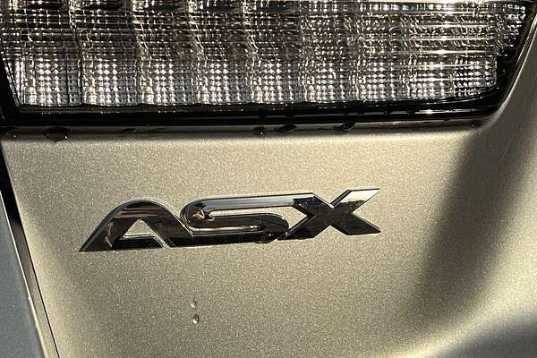 2024 Mitsubishi ASX ES XD