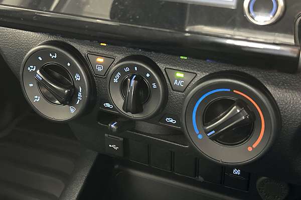 2024 Toyota Hilux Workmate GUN125R 4X4