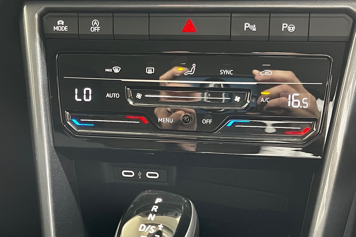 2024 Volkswagen T-Roc 110TSI Style D11