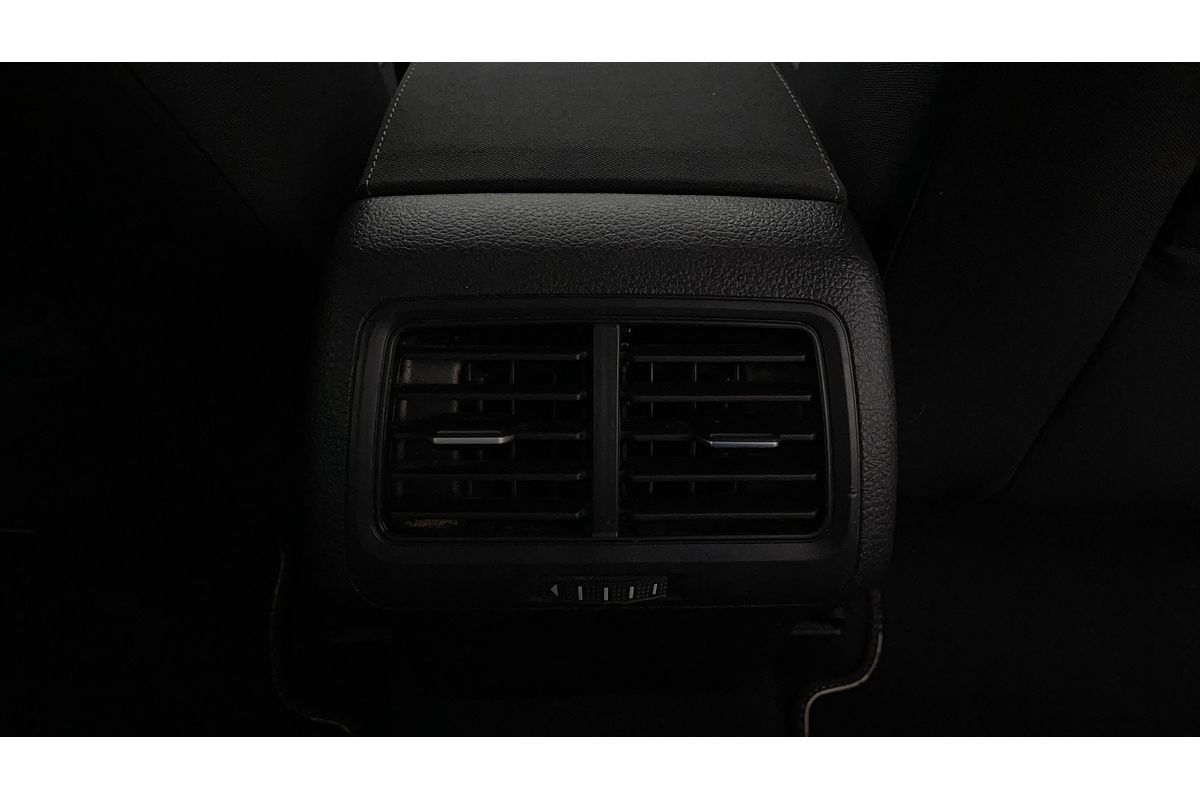 2016 Volkswagen Golf 92TSI Comfortline 7