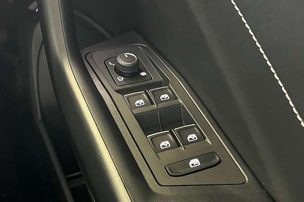 2024 Volkswagen T-Roc 110TSI Style D11