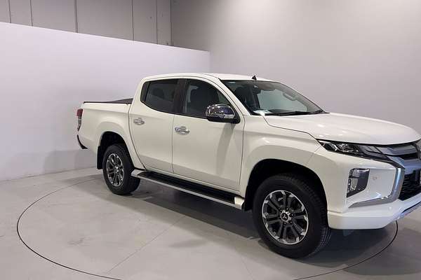 2019 Mitsubishi Triton GLS MR 4X4