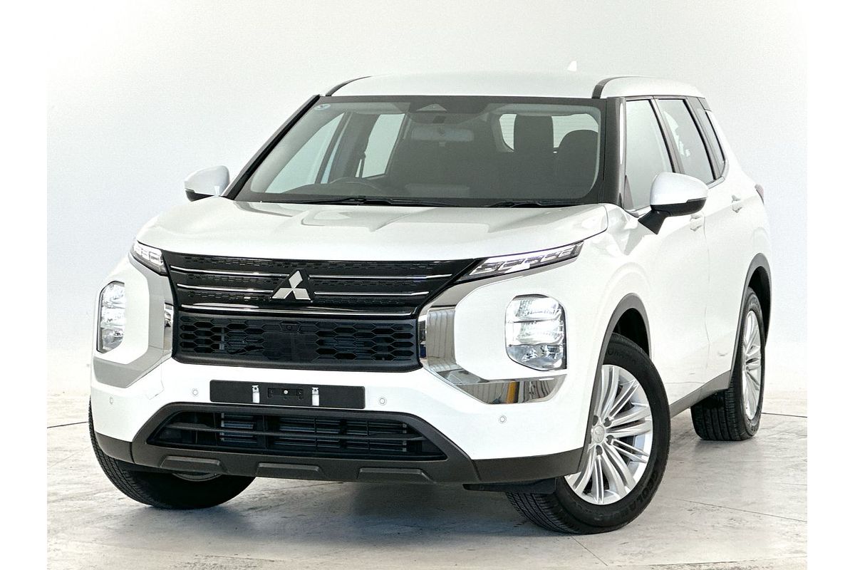 2024 Mitsubishi Outlander ES ZM