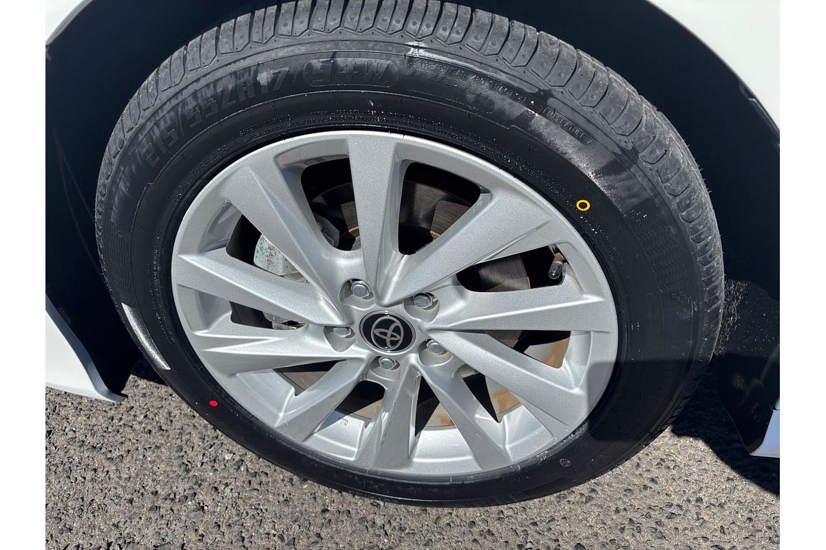 2022 Toyota Camry Ascent AXVA70R