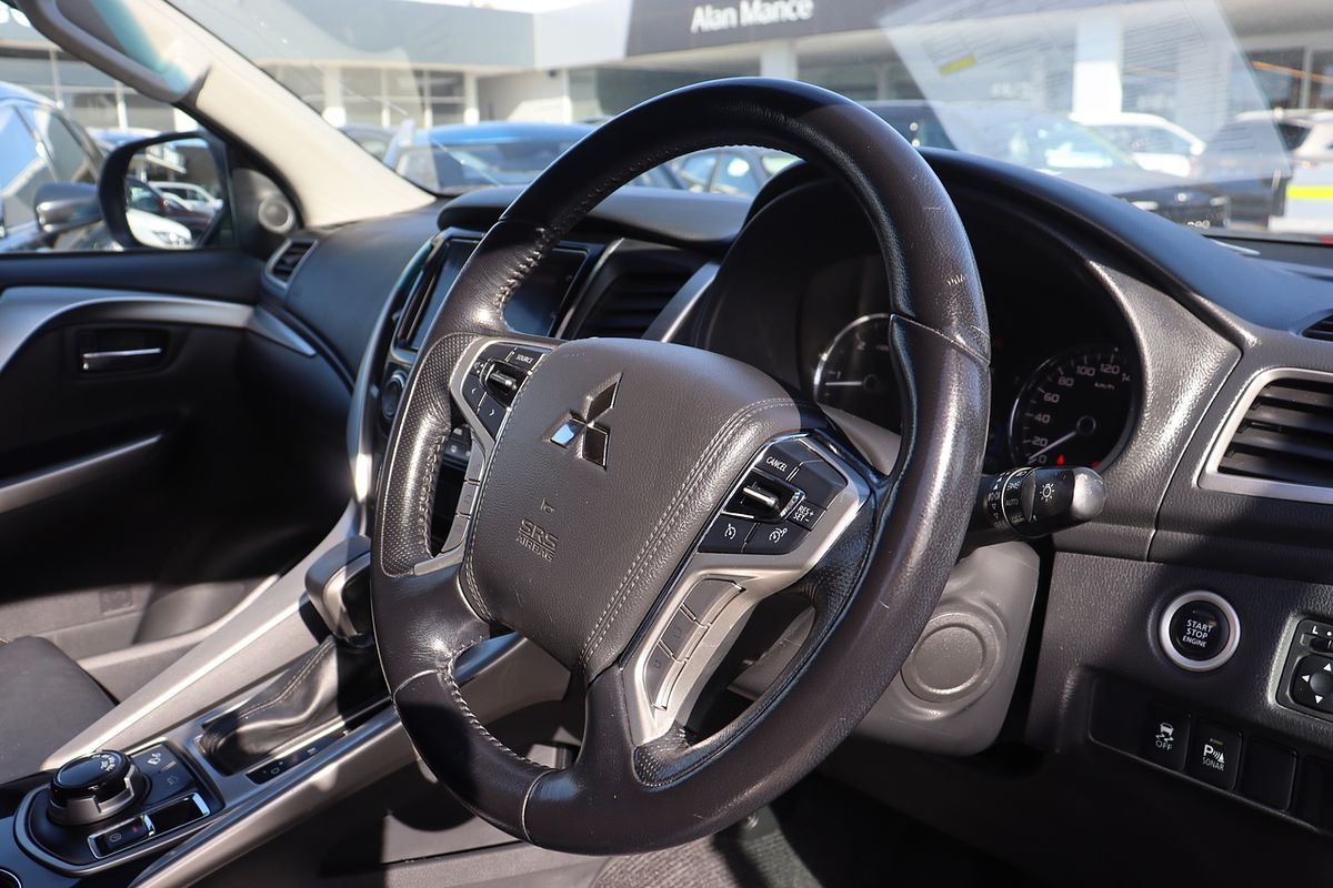 2017 Mitsubishi Pajero Sport Exceed QE