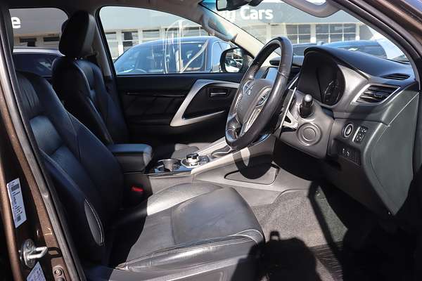 2017 Mitsubishi Pajero Sport Exceed QE