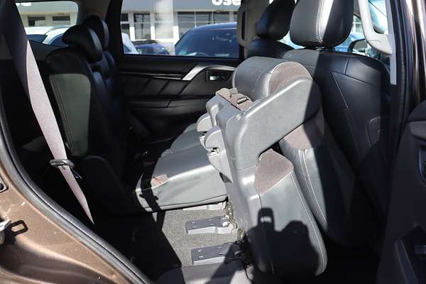 2017 Mitsubishi Pajero Sport Exceed QE