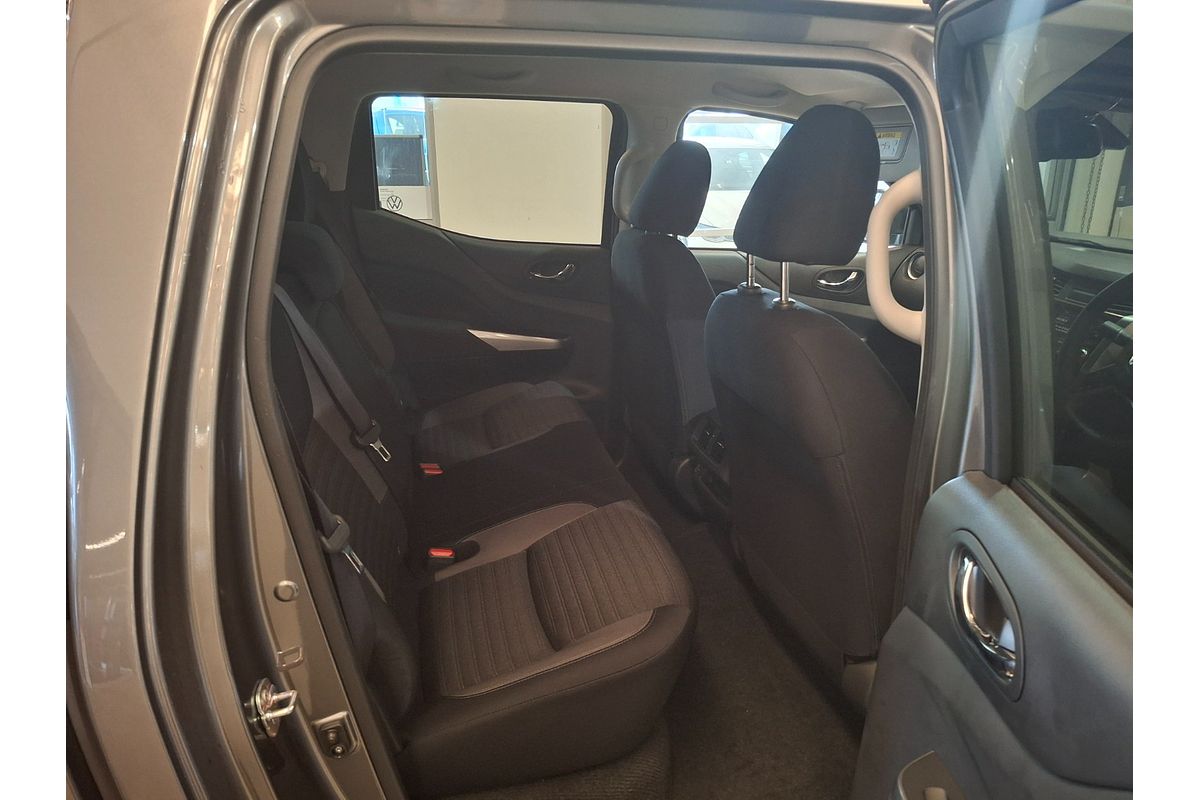 2024 Nissan Navara ST D23 4X4