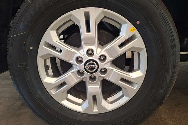 2024 Nissan Navara ST D23 4X4