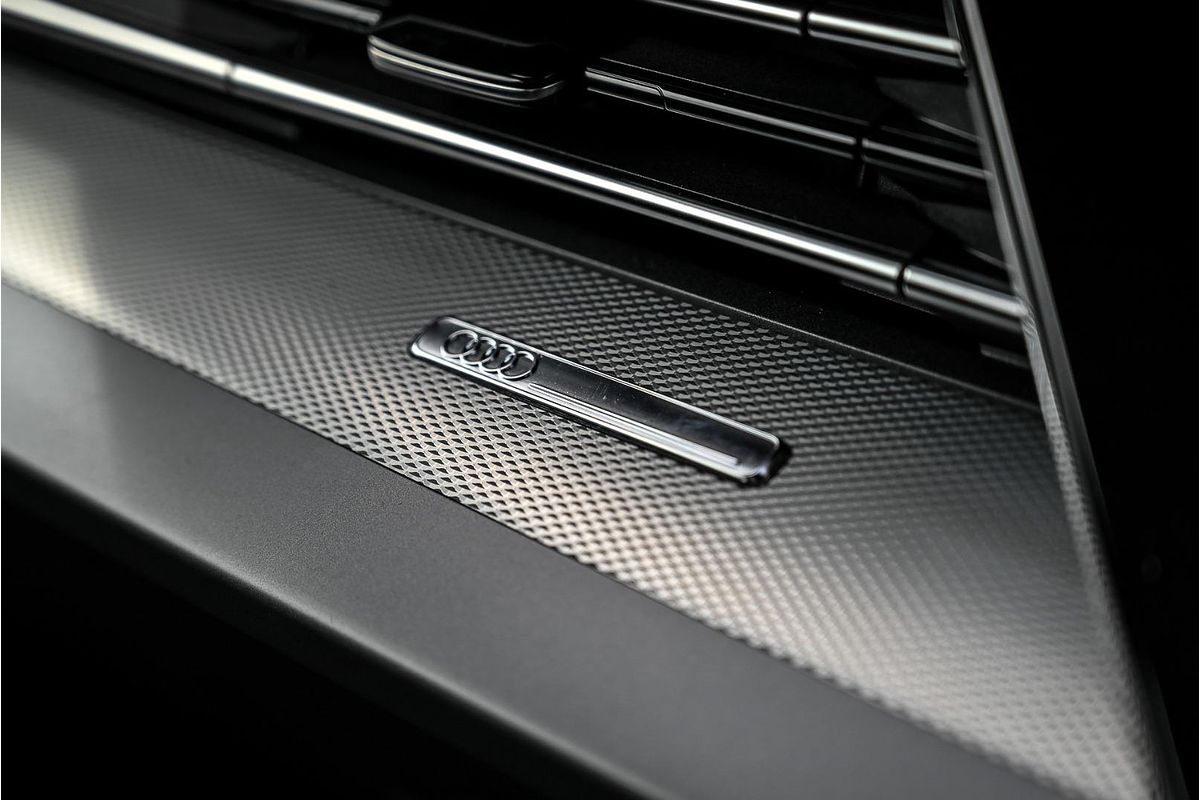 2025 Audi A3 35 TFSI S line GY