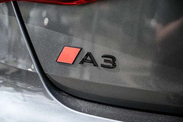 2025 Audi A3 35 TFSI S line GY