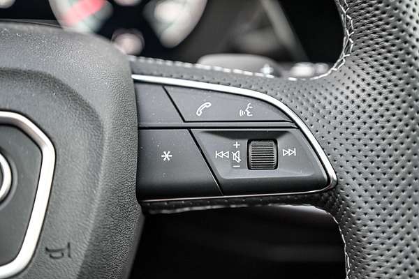 2025 Audi A3 35 TFSI S line GY