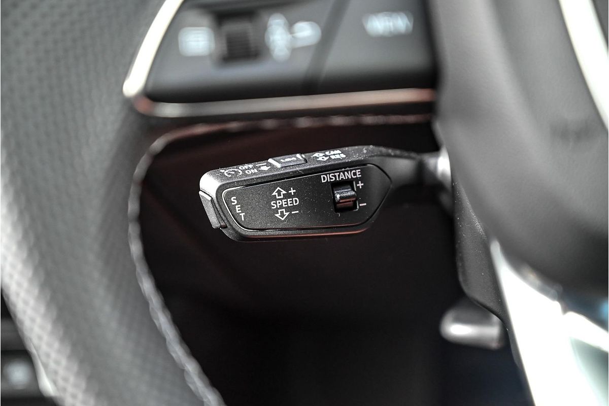 2025 Audi A3 35 TFSI S line GY