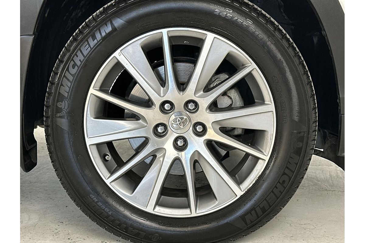 2015 Toyota Kluger Grande GSU55R