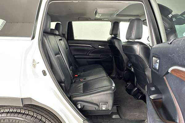 2015 Toyota Kluger Grande GSU55R