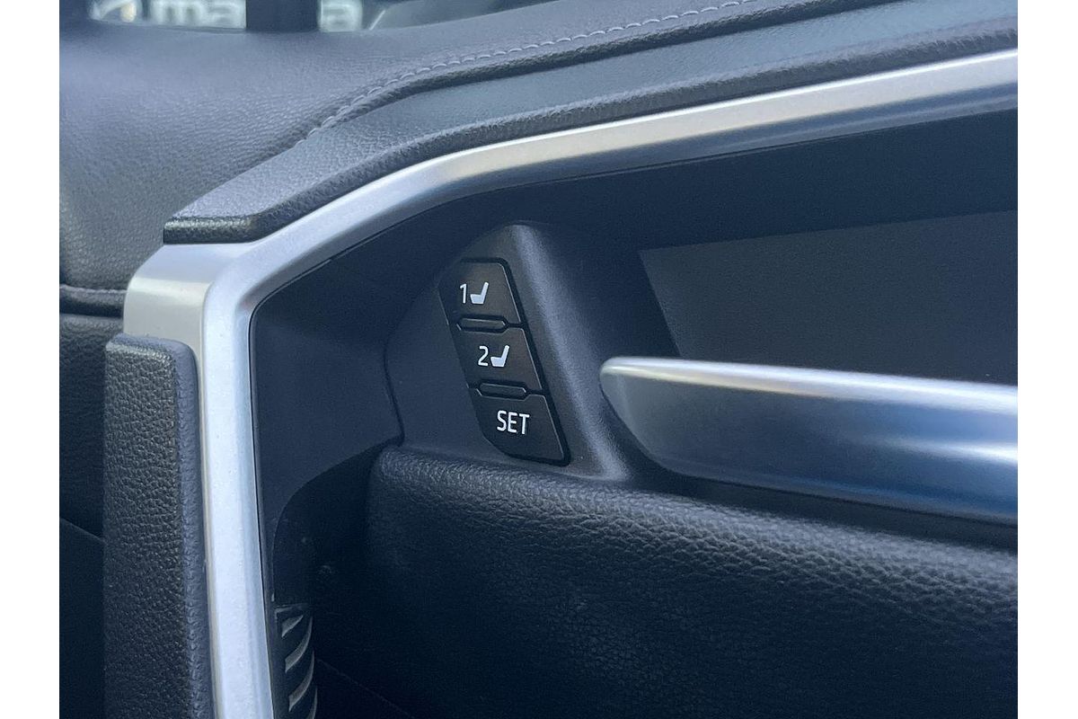 2019 Toyota RAV4 Cruiser MXAA52R