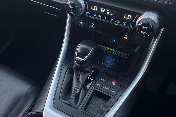 2019 Toyota RAV4 Cruiser MXAA52R