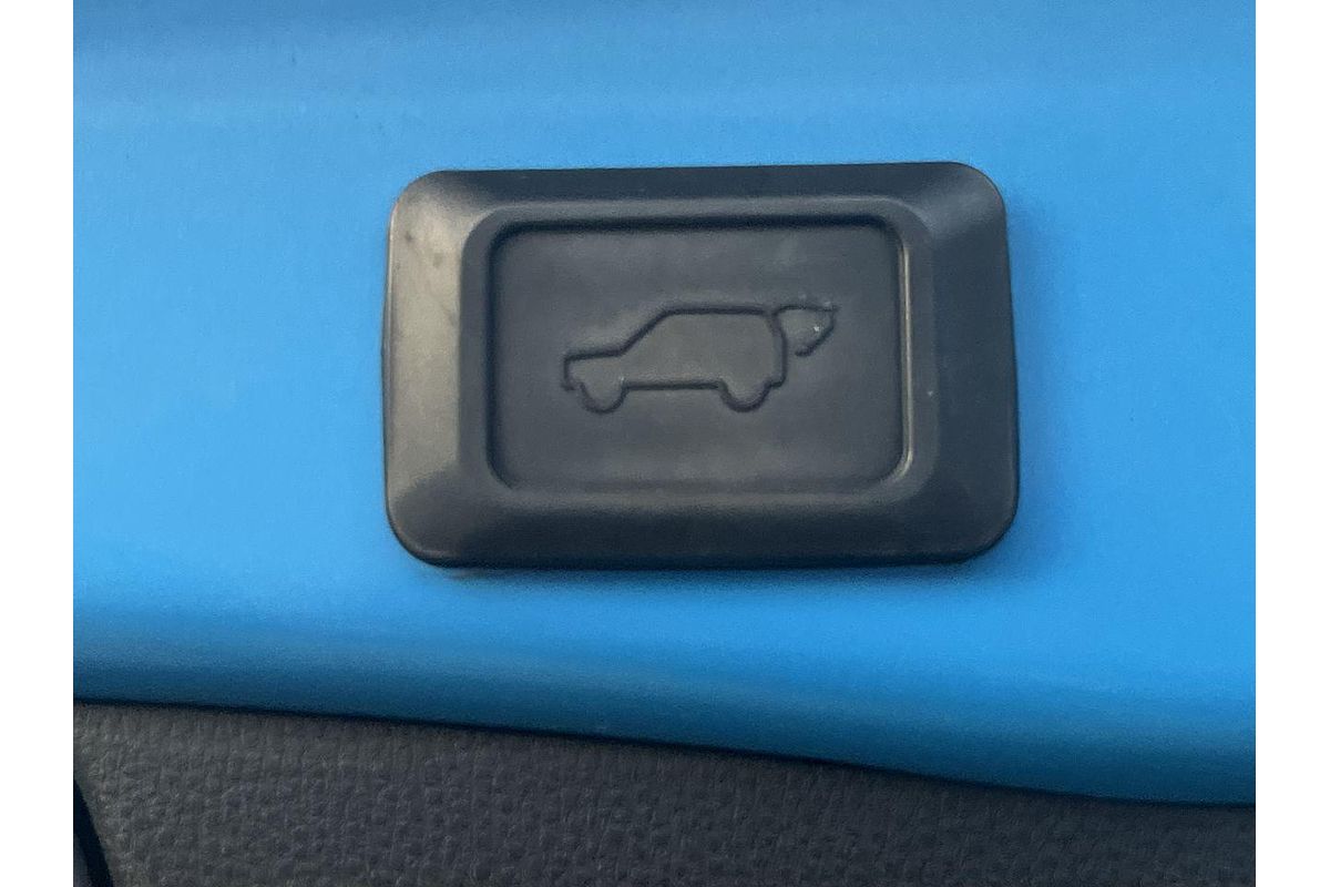 2019 Toyota RAV4 Cruiser MXAA52R