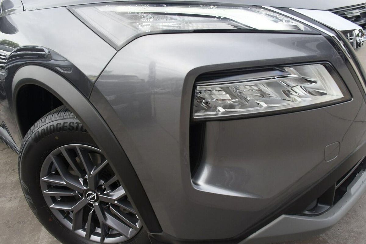2024 Nissan X-TRAIL ST T33
